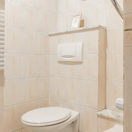 Free Parking - 5 Min By Walk From Center Côme